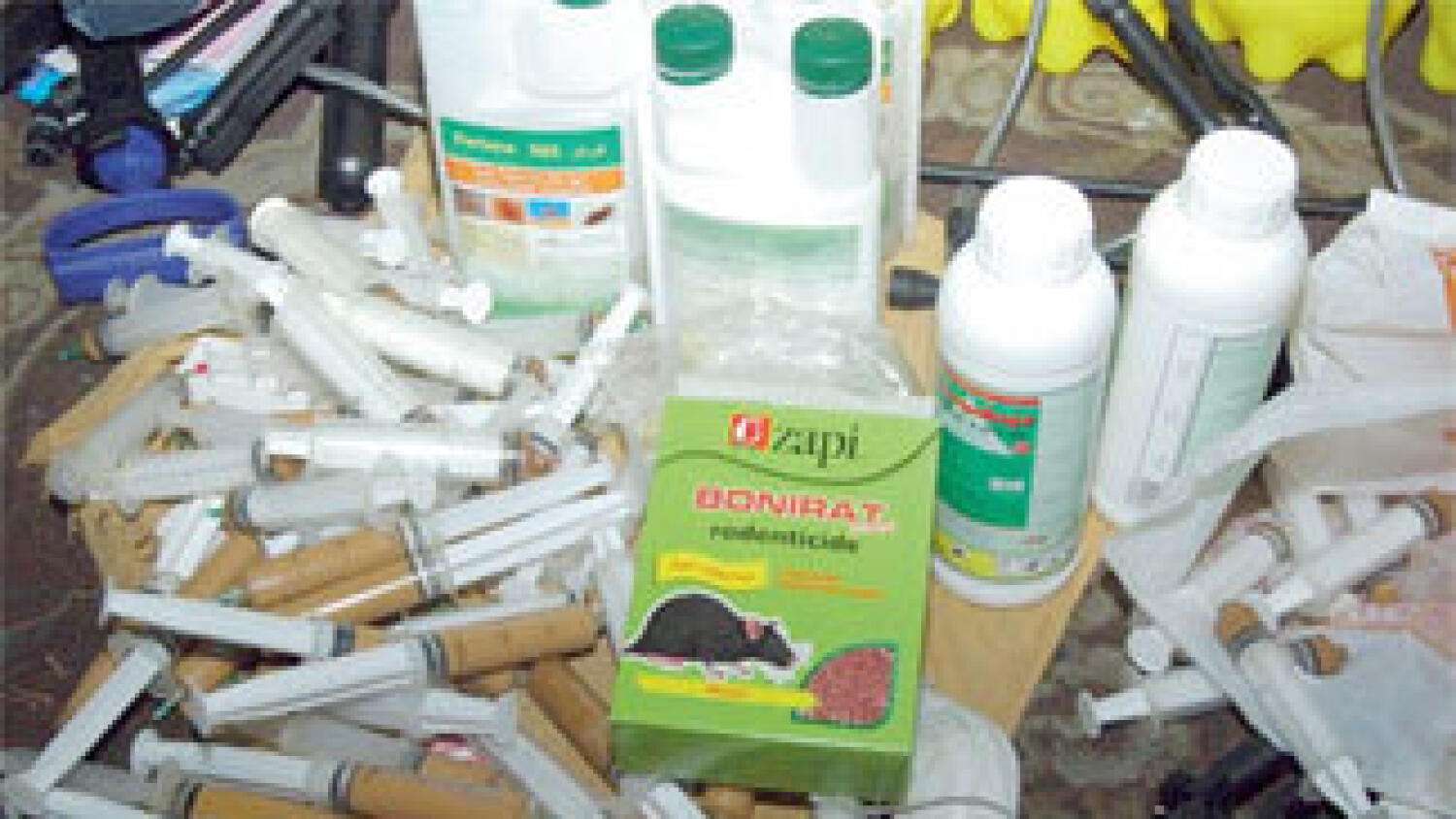unlicensed pest control companies