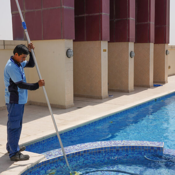 Swimming Pool Cleaning and Maintenance Dubai